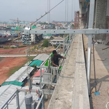 Galvanized steel electric hoist suspended platform for window cleaning